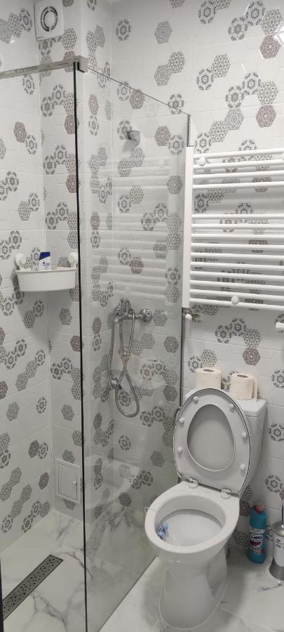 Home Naya بوخارست المظهر الخارجي الصورة