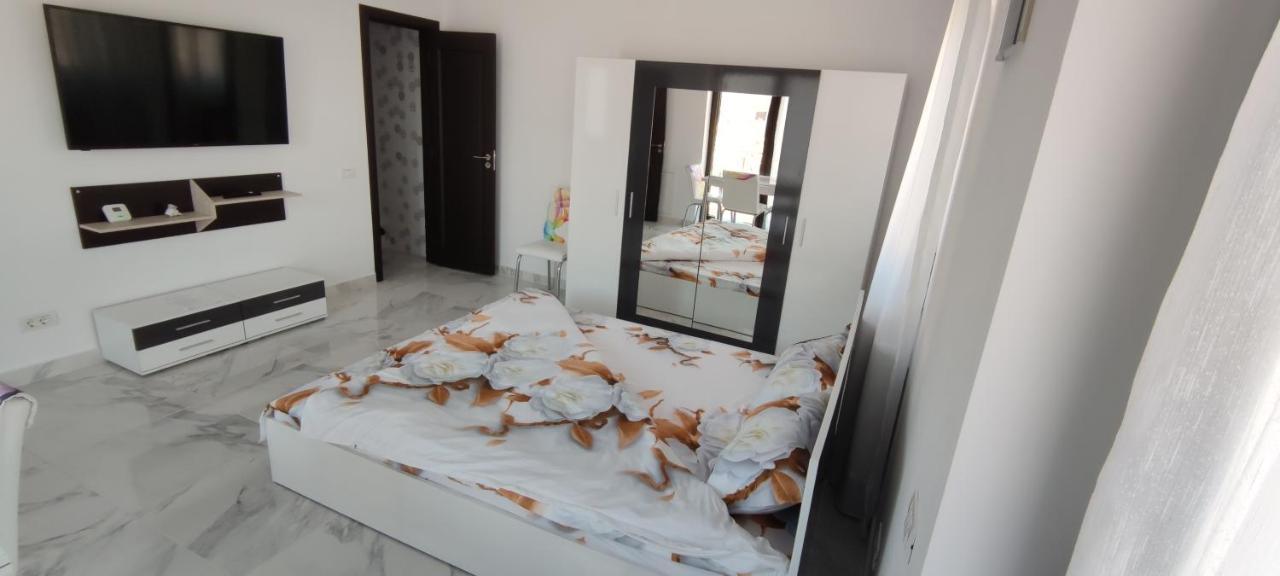 Home Naya بوخارست المظهر الخارجي الصورة