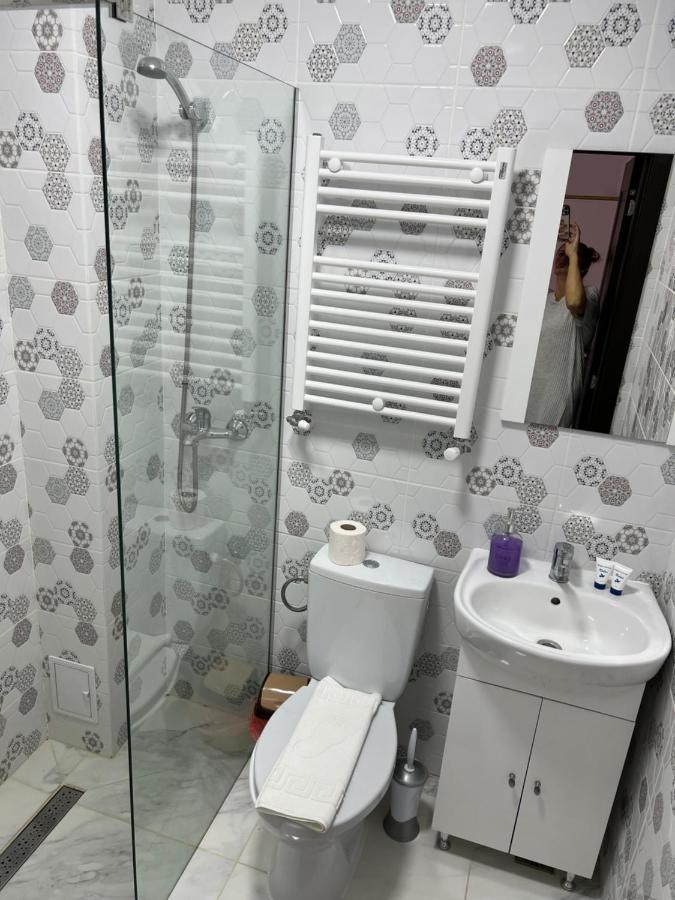 Home Naya بوخارست المظهر الخارجي الصورة