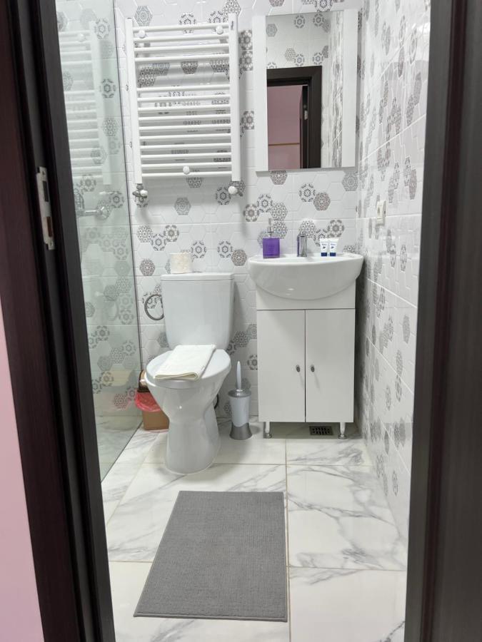 Home Naya بوخارست المظهر الخارجي الصورة