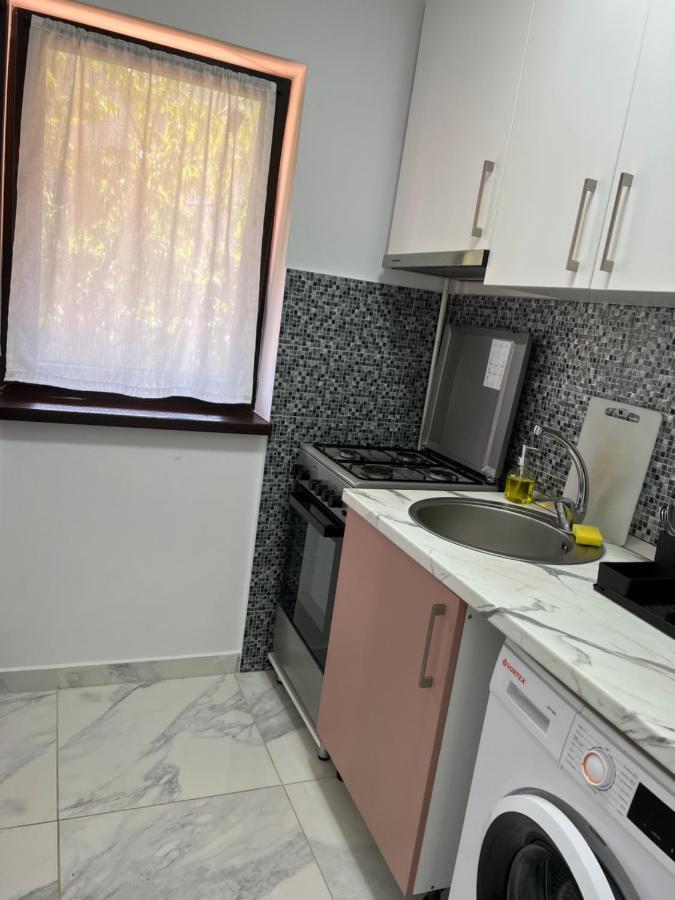 Home Naya بوخارست المظهر الخارجي الصورة